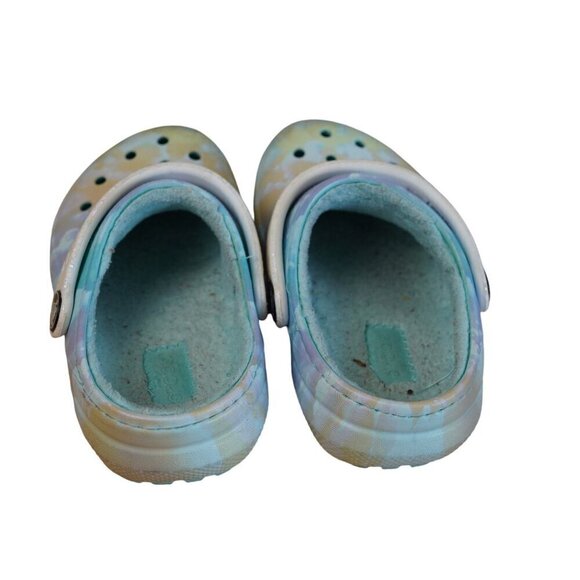 Kids Crocs Fur Lined Slip-On Sandals Size‎ 8 Pastel Tie-Dye Pattern Comfortable - Picture 2 of 4